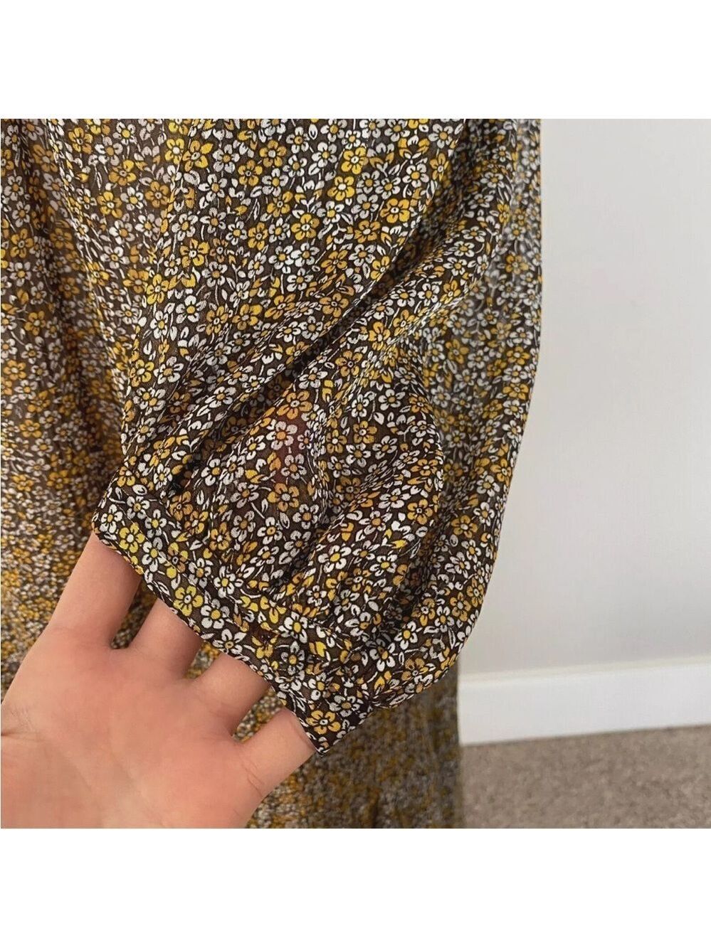 Zara Floral Print Dress Size M Balloon Sleeves Delicate Semi Sheer Lined - Picture 8 of 16